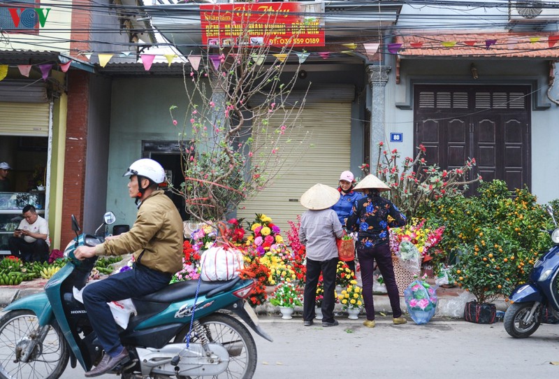 cho que ngay cuoi nam ben dong bach dang giang hinh 10