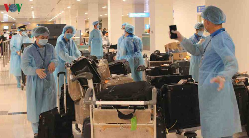 anh: cang hang khong quoc te can tho don 762 cong dan viet nam hinh 12