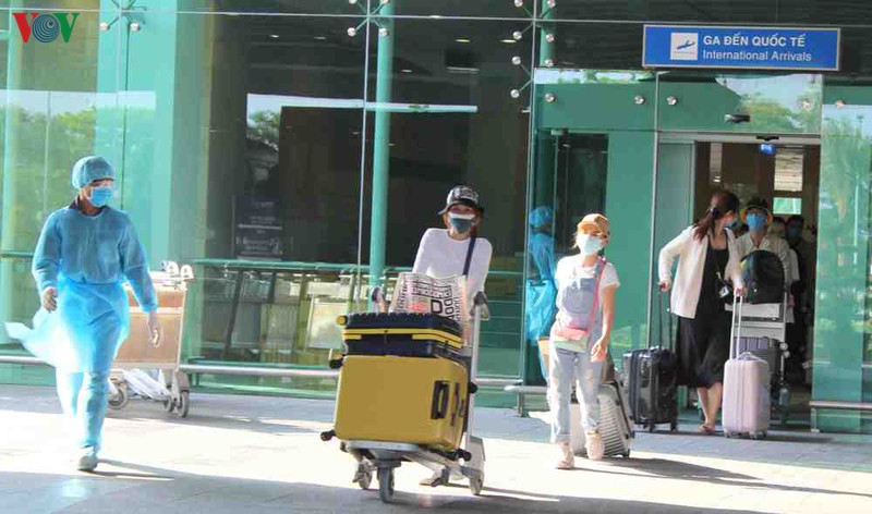 anh: cang hang khong quoc te can tho don 762 cong dan viet nam hinh 5