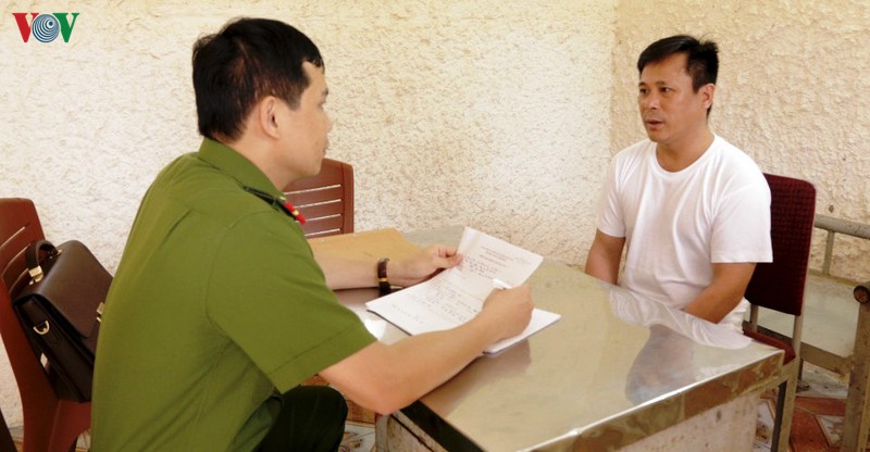 tiep tay cho chi dau lua dao, giam doc bi bat tam giam hinh 1
