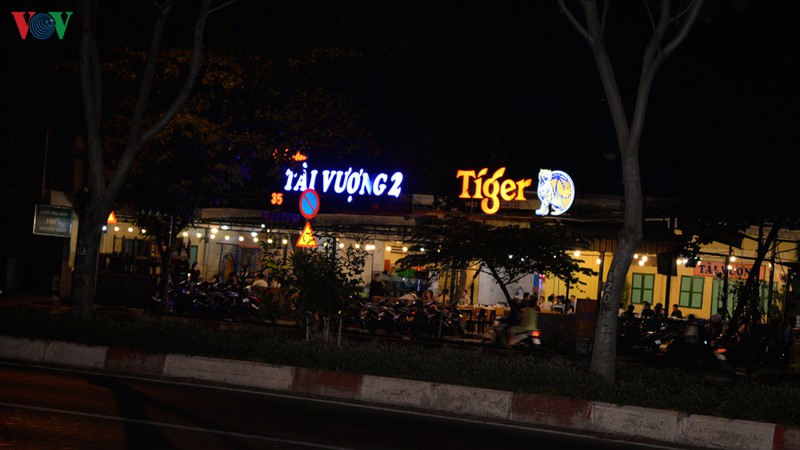 nhieu nha hang, quan nhau phot lo chi dao dong cua cua ubnd tphcm hinh 7