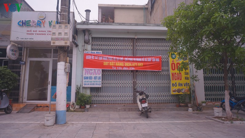 lao cai: pho phuong, ben xe thua vang; cua khau, cho dem dong nghit nguoi hinh 12