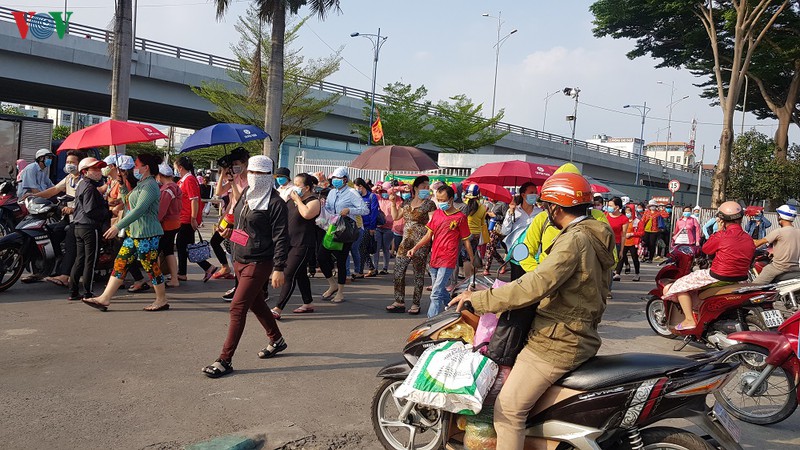 cong ty tnhh pouyuen viet nam tro lai hoat dong sau 2 ngay tam dung hinh 1