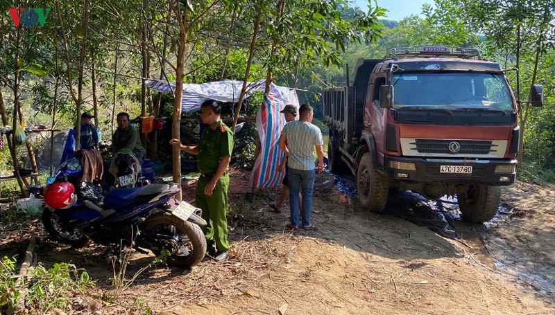 bat qua tang nhieu doi tuong dung may hut cat trai phep hinh 3
