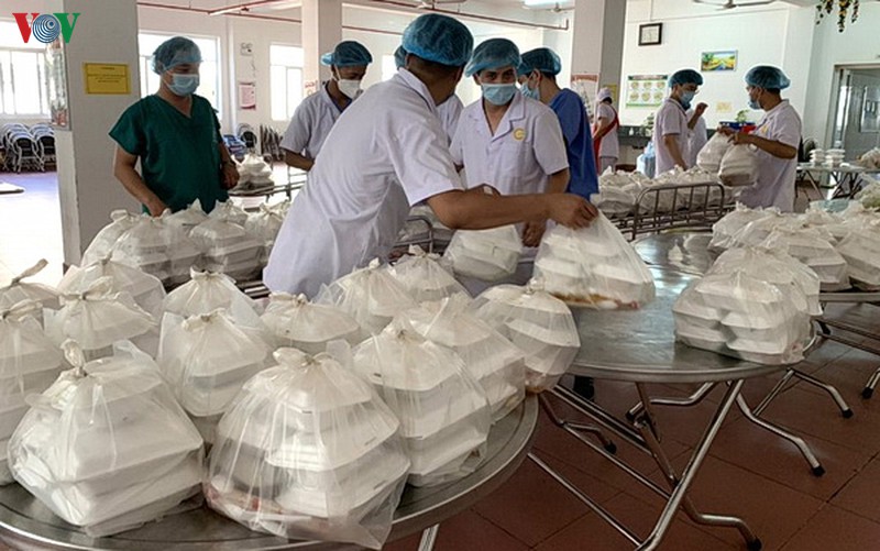 da nang khong bo ai o lai phia sau hinh 2