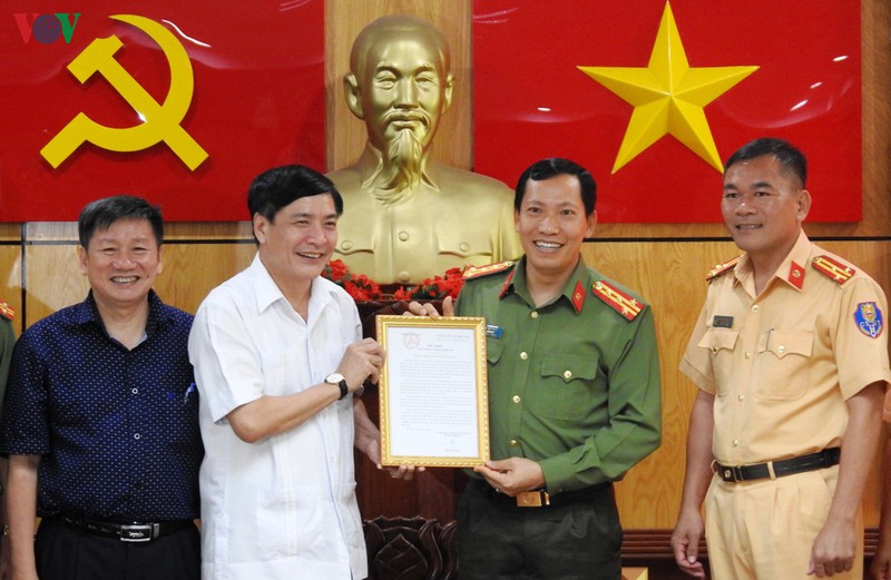 thuong nong vu bat 2 doi tuong van chuyen 2 ta ma tuy da hinh 1