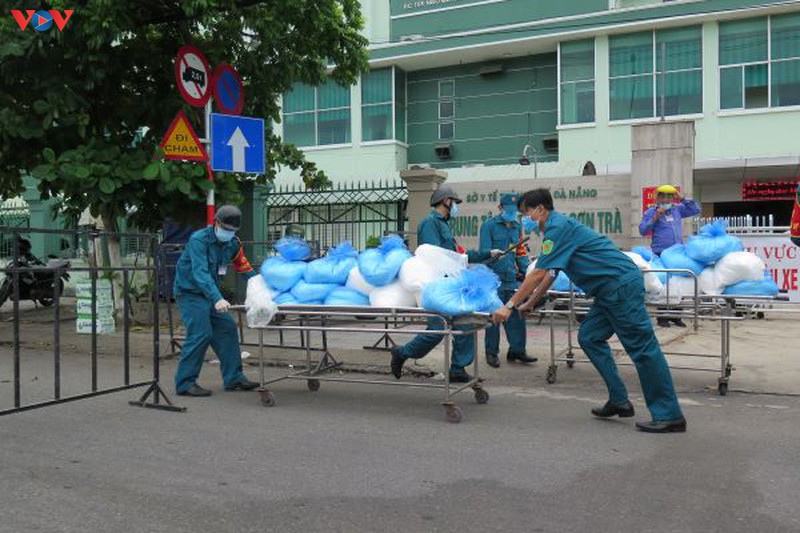 da nang phun khu trung toan bo quan son tra hinh 1