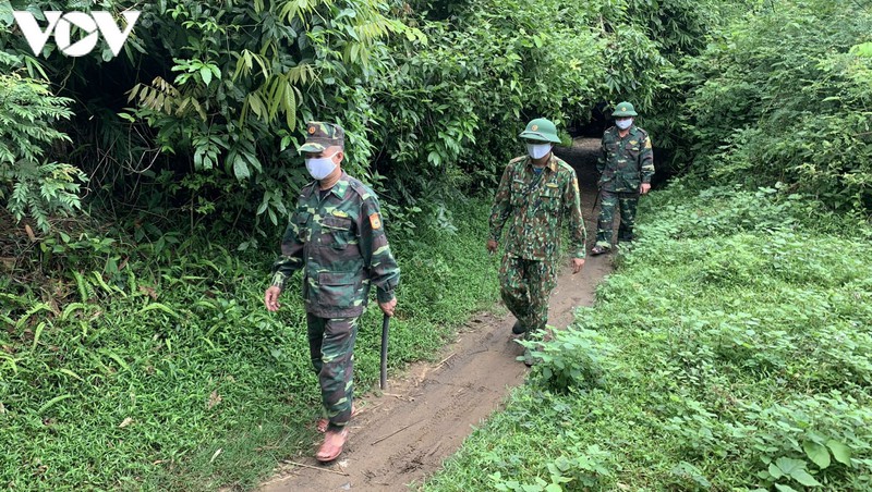 vung vang tren tuyen dau phong chong dich noi bien gioi son la hinh 6