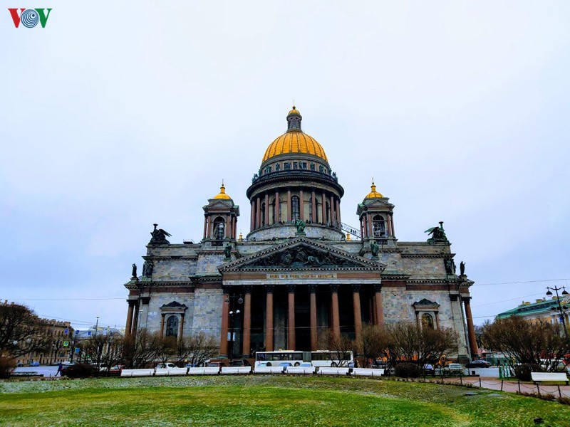 nhung diem du lich noi tieng khong the bo qua o saint petersburg, nga hinh 4