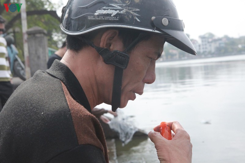 nhon nhip canh nguoi dan thu do tha ca tien ong tao ve troi hinh 9