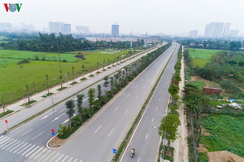 ha noi: thong xe tuyen so 1, duong bt chu van an hinh 2