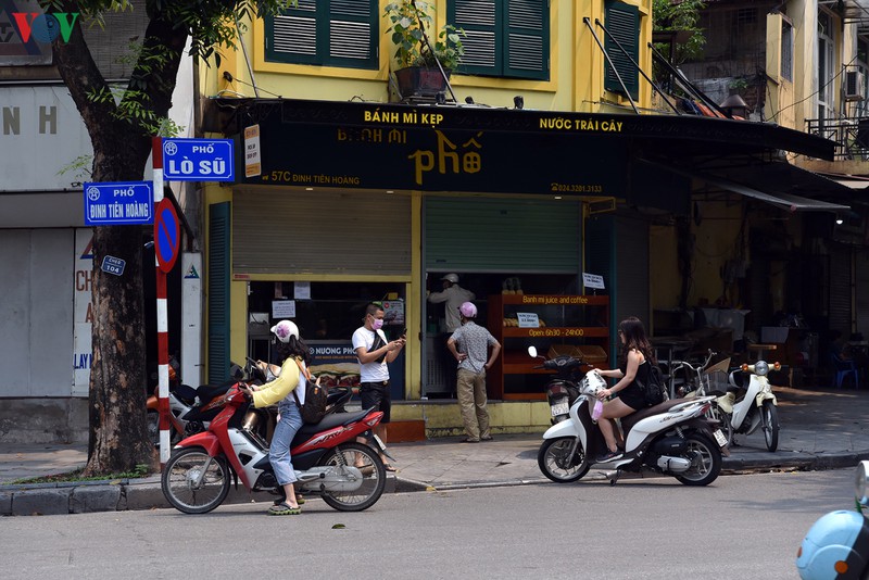 dung hoat dong kinh doanh, khu pho co hoan kiem it nguoi...nhu tet hinh 15
