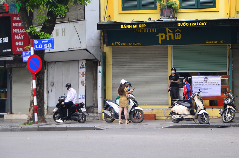 ảnh: muôn kiểu bán hàng mùa dịch covid-19 hình 2 anh: muon kieu ban hang mua dich covid-19 hinh 2