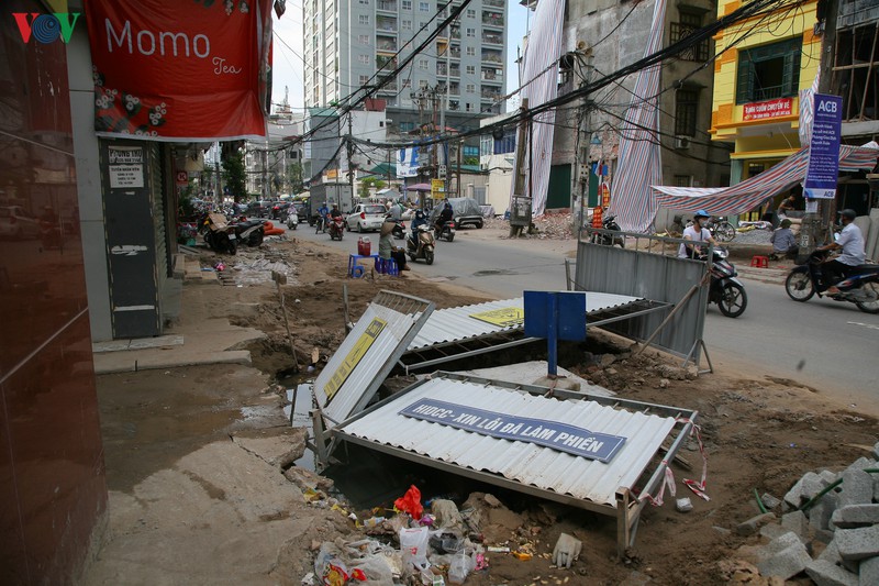 un tac, o nhiem moi truong tai duong vu trong phung, ha noi hinh 5