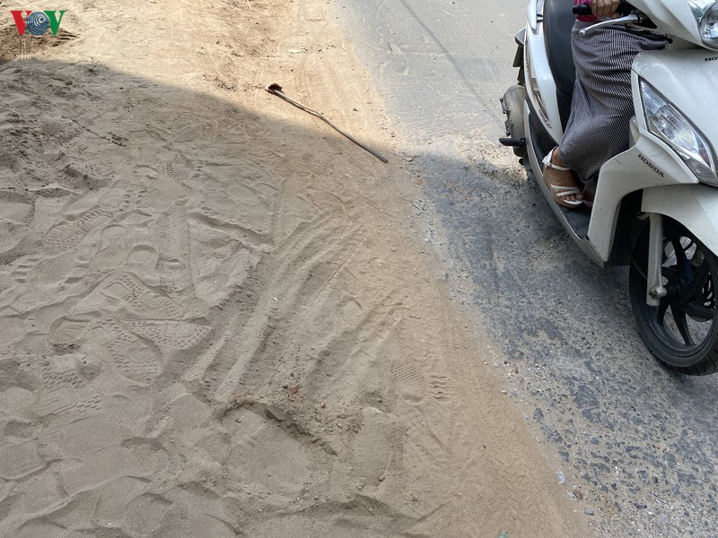 un tac, o nhiem moi truong tai duong vu trong phung, ha noi hinh 4
