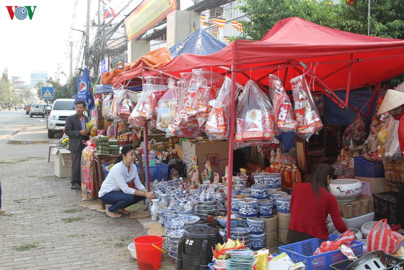 le cung ong cong, ong tao cua nguoi viet tren dat nuoc trieu voi hinh 4