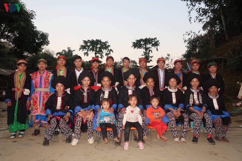 nguoi dao khau o sin ho mo le khai xuan mung 3 tet hinh 2