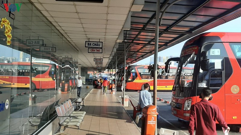 cac ben xe tai tp.hcm truoc gio "g": noi tap nap, cho vang hoe hinh 2