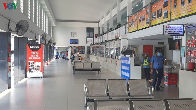 cac ben xe tai tp.hcm truoc gio "g": noi tap nap, cho vang hoe hinh 4