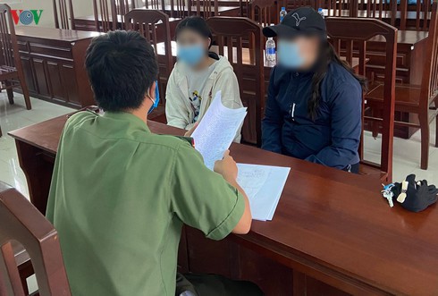 trieu tap 11 hoc sinh chinh sua va phat tan van ban chong covid-19 hinh 1