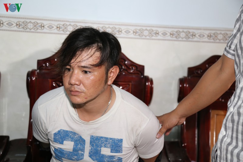 bat qua tang doi tuong tang tru ma tuy, thu giu nhieu hung khi hinh 1