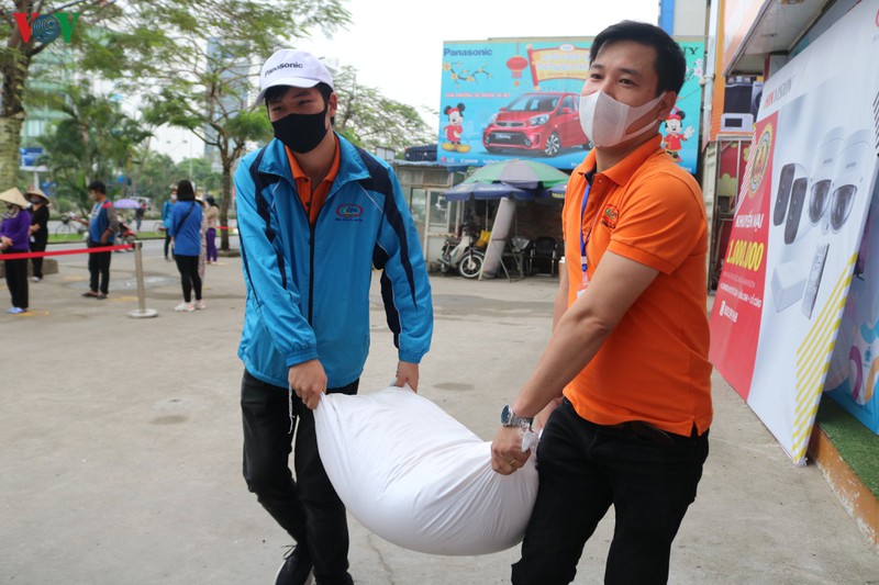 hai phong co cay  "atm gao" dau tien hinh 6