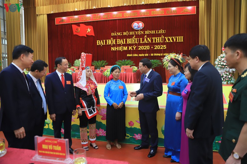 quang ninh tien hanh bau truc tiep bi thu huyen tai dai hoi  hinh 1