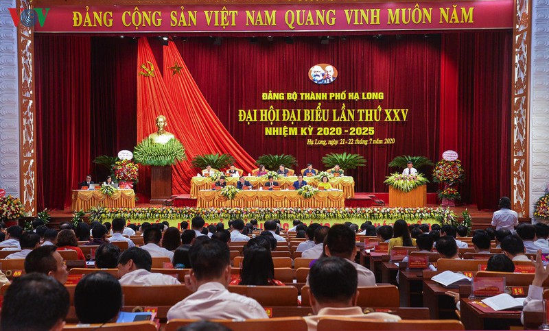 nhieu y kien tam huyet dong gop vao du thao van kien dai hoi xiii cua dang hinh 2