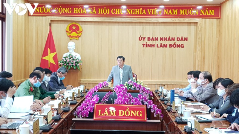 lam dong chan chinh tinh trang chu quan trong phong chong dich covid-19 hinh 1