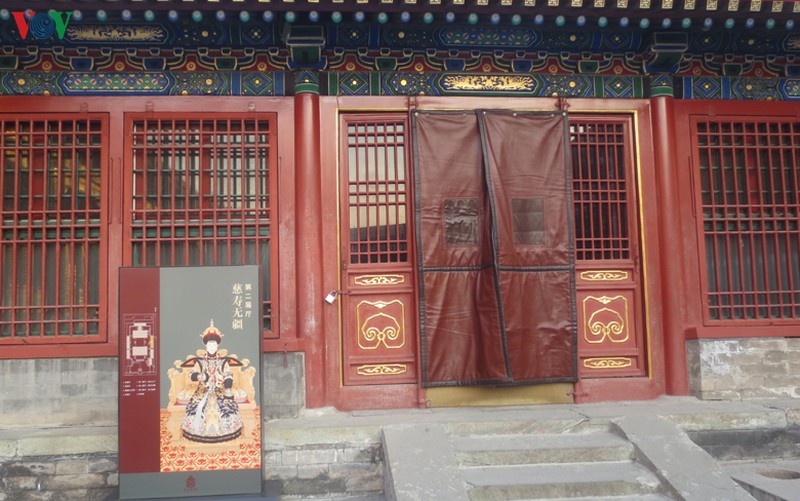 chon phong the cua cac hoang de trong tu cam thanh o bac kinh hinh 9