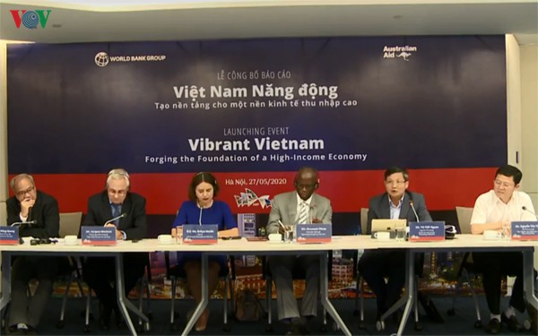 wb "hien ke" giup viet nam duy tri tang truong chat luong cao hinh 1