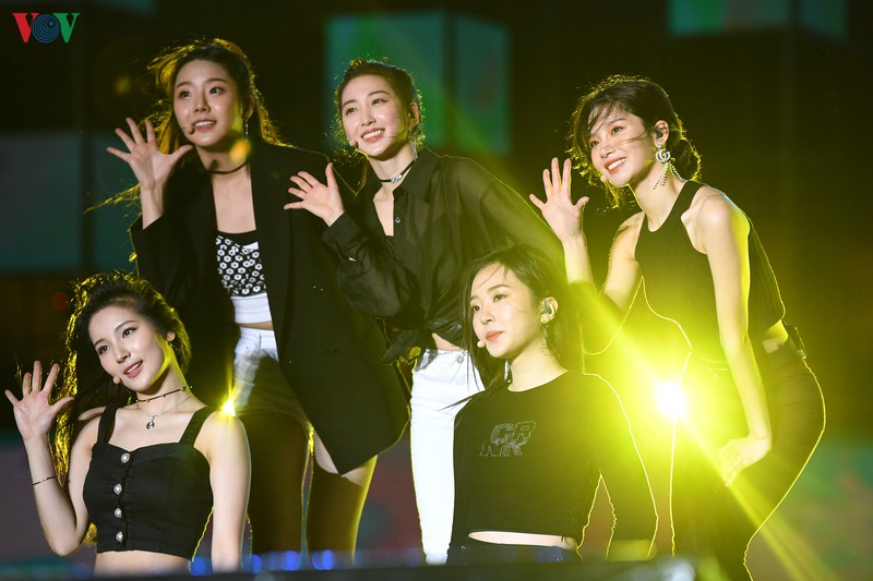 exo-sc, taemin chay het minh trong 2020 k-pop super concert hinh 6