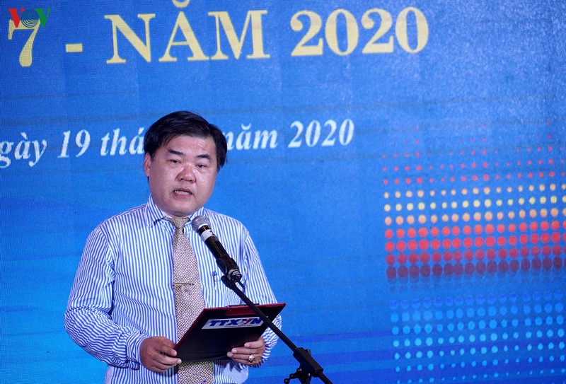 "hat ve que huong dat nuoc" nhan ngay bao chi cach mang viet nam  hinh 1
