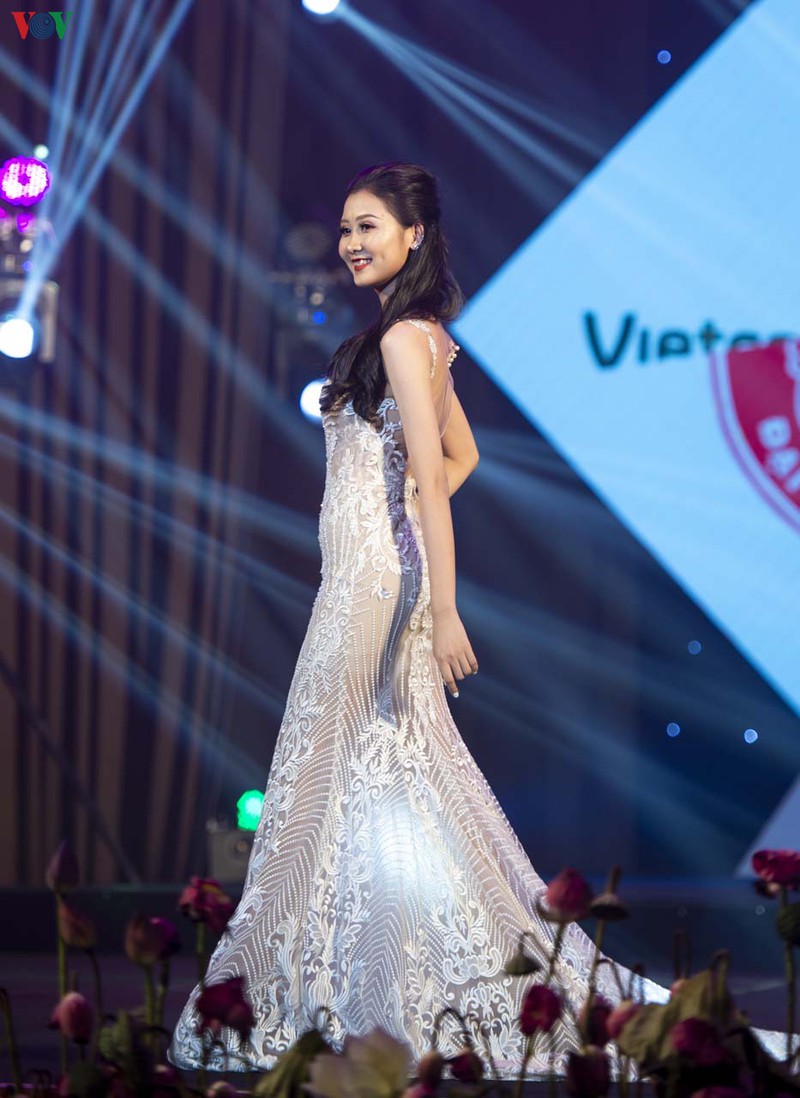 toa sang ve dep tri thuc sinh vien dai hoc hue hinh 3
