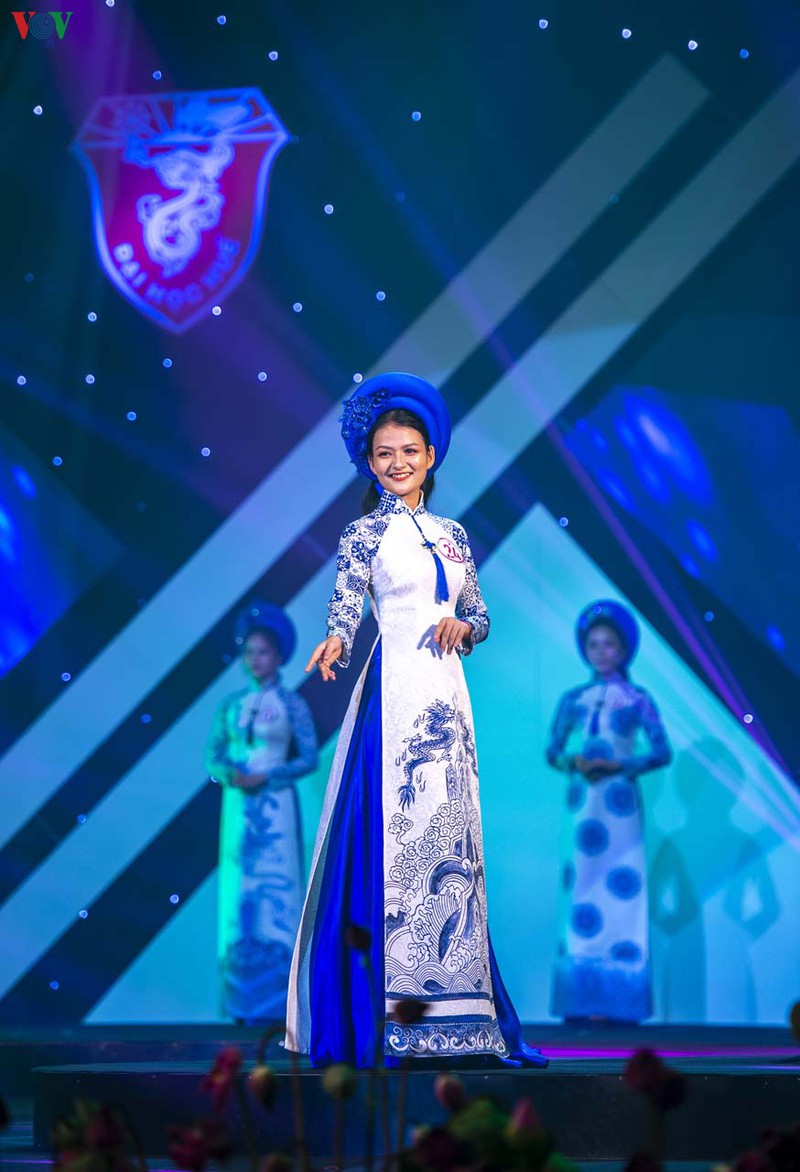 toa sang ve dep tri thuc sinh vien dai hoc hue hinh 6