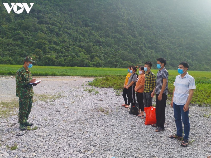 cao bang phat hien 12 cong dan nhap canh trai phep hinh 1