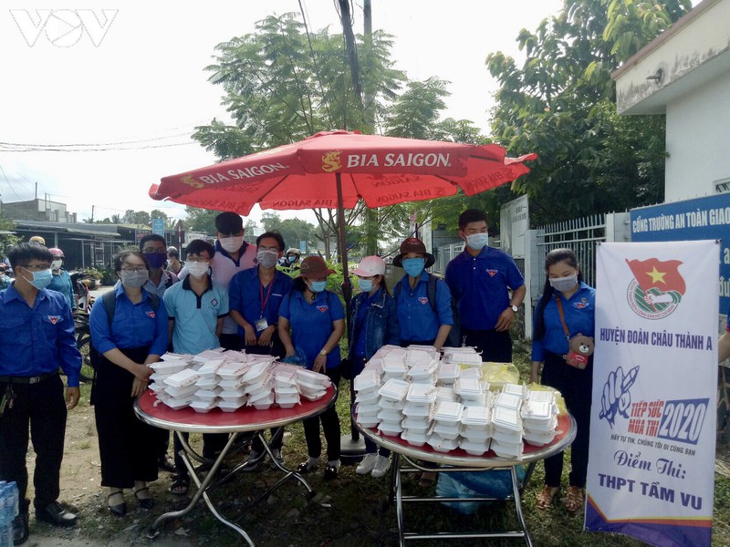 dbscl: de thi vua suc, cac dia phuong day manh cong tac ho tro thi sinh hinh 3