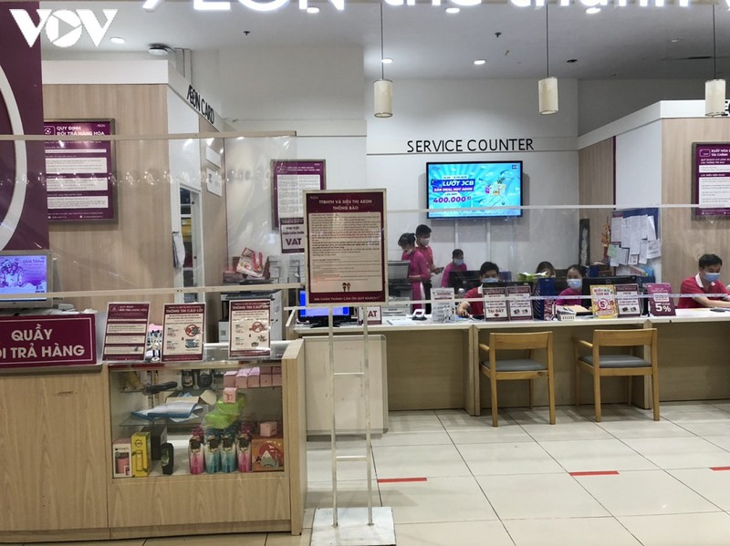 aeon viet nam thua nhan co viec chuot bo tai quay thuc an hinh 2