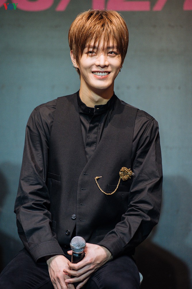 can canh cac chang trai nhom nct 127 banh bao trong hop bao o ha noi hinh 12