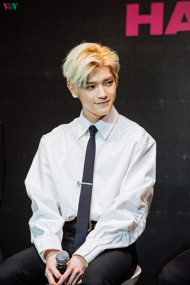 can canh cac chang trai nhom nct 127 banh bao trong hop bao o ha noi hinh 4