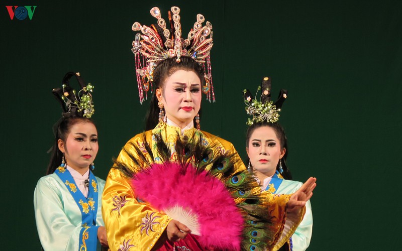 be mac lien hoan san khau tuong bai choi va dan ca kich toan quoc hinh 2