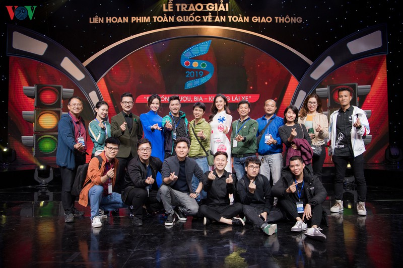 "miss charm" quynh nga do dang dep, sac xinh ben hoa hau ngoc han hinh 8
