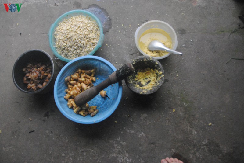 den ha giang thuong thuc mon tau khia cua nguoi mong hinh 2