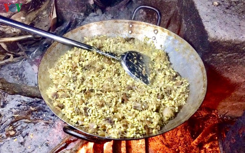 den ha giang thuong thuc mon tau khia cua nguoi mong hinh 1
