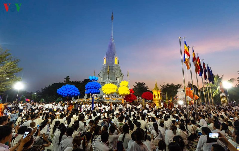 dac sac le hoi phat giao meak bochea tai dat nuoc chua thap hinh 10