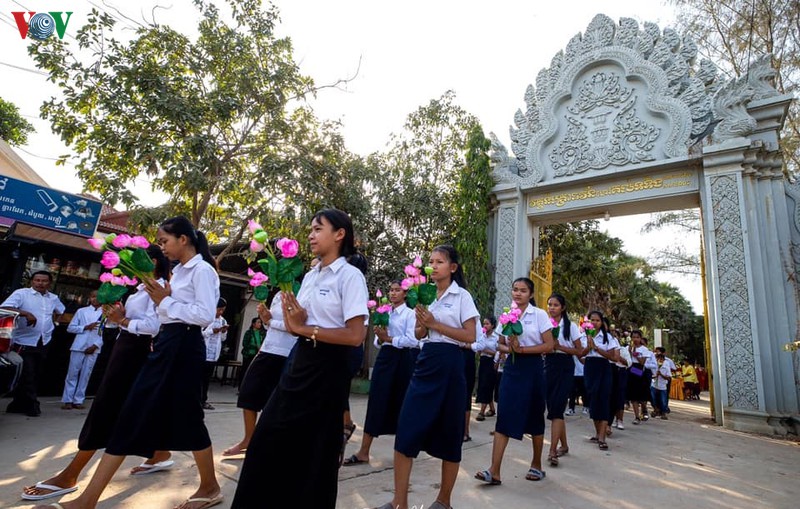 dac sac le hoi phat giao meak bochea tai dat nuoc chua thap hinh 1
