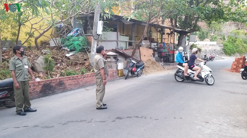 nhieu noi o ba ria-vung tau chua thuc hien nghiem cach ly xa hoi hinh 3