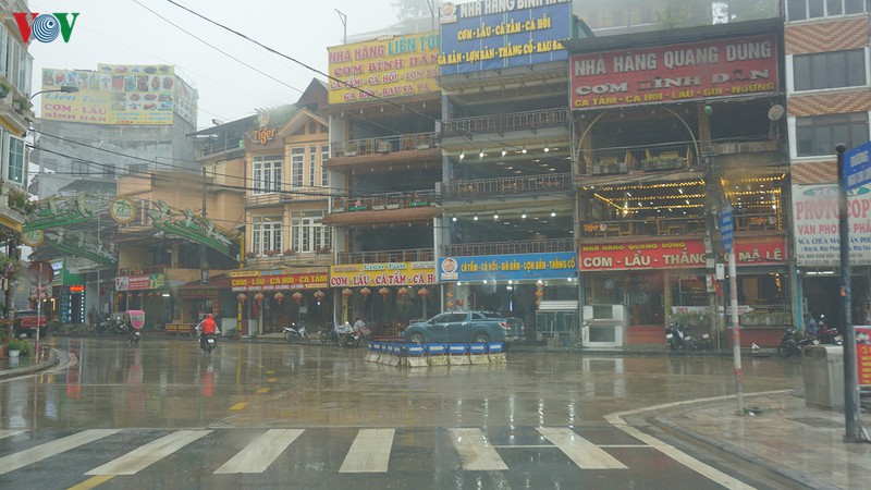 sa pa (lao cai) mua mu, thua vang khach du lich dip nghi le hinh 6