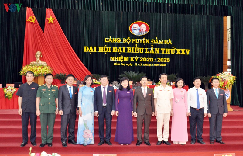 dai hoi dang bo huyen dam ha bau truc tiep bi thu huyen uy hinh 1
