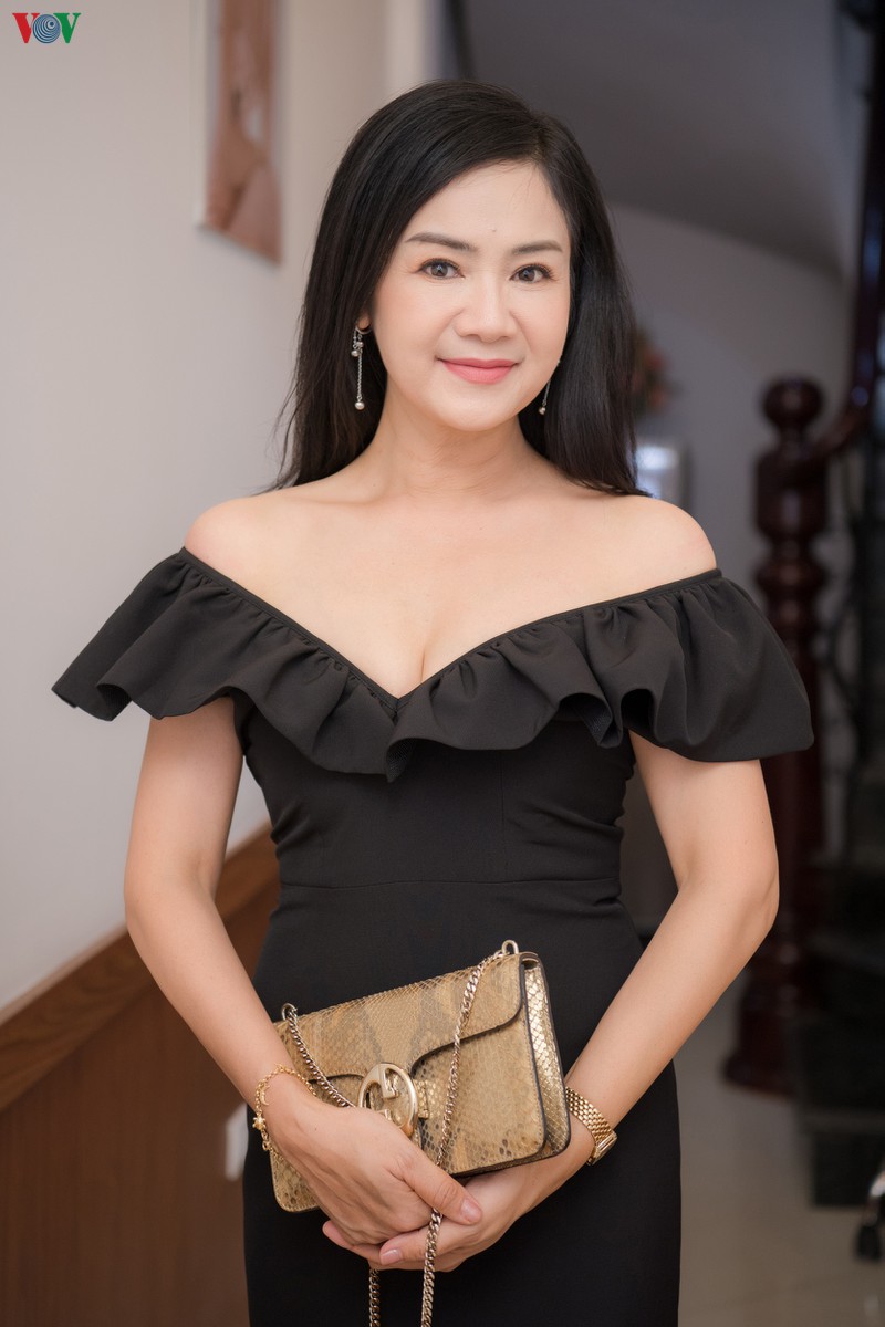 o tuoi 51, thu ha "la ngoc canh vang" van tre trung, goi cam hinh 3